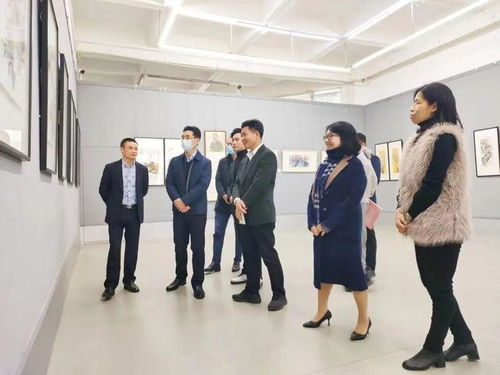 我們的中國(guó)夢(mèng) 文化進(jìn)萬家 春華秋實(shí) 龍湖區(qū)美協(xié)活動(dòng)圓滿落幕